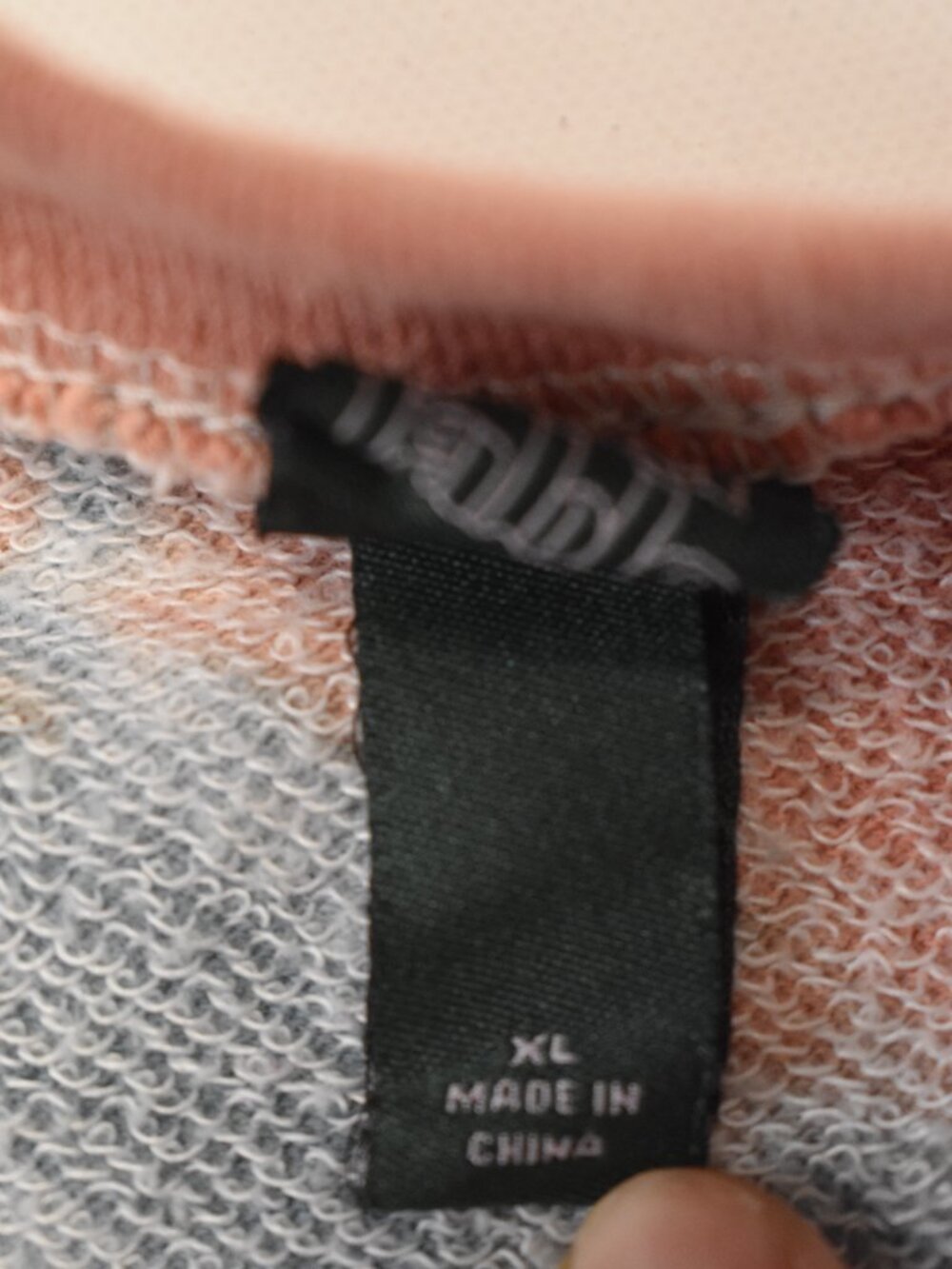 Wild Fable Women’s XL Tie Dye Pullover Sweatshirt Rust Blue Black Oversized - Picture 3 of 6